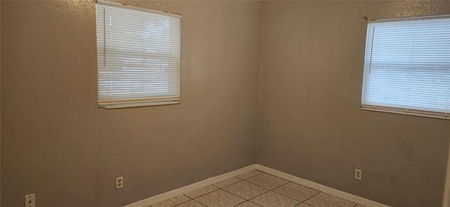 8501 N MULBERRY STREET B, Tampa, FL 33604