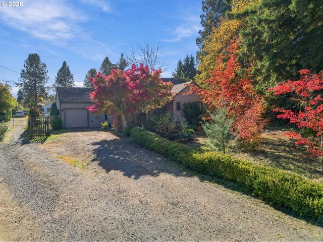 580 HORN Ln, Eugene, OR 97404
