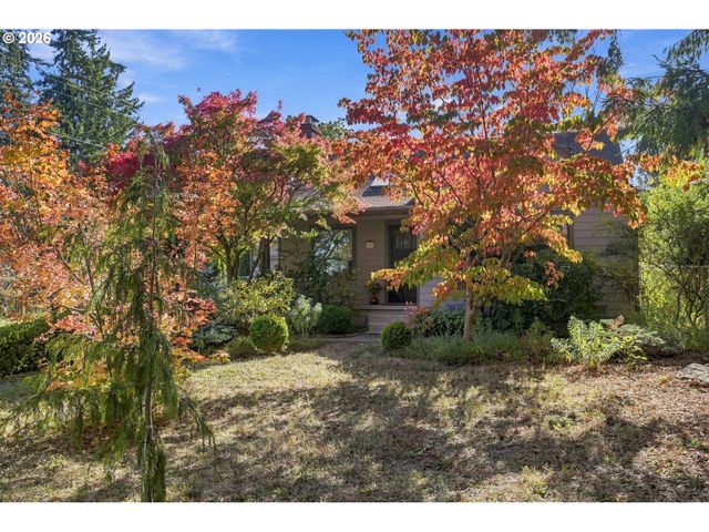 580 HORN Ln, Eugene, OR 97404
