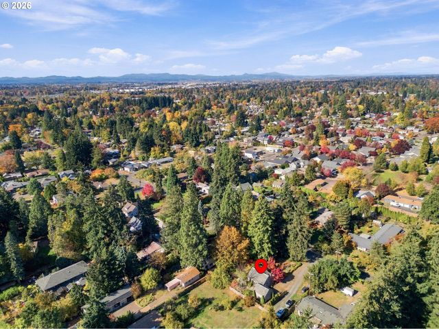 580 HORN Ln, Eugene, OR 97404