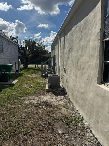 13361 SW 9th Ct 13361, Davie, FL 33325