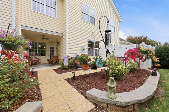 702 Village Lake Drive, Mebane, NC 27302