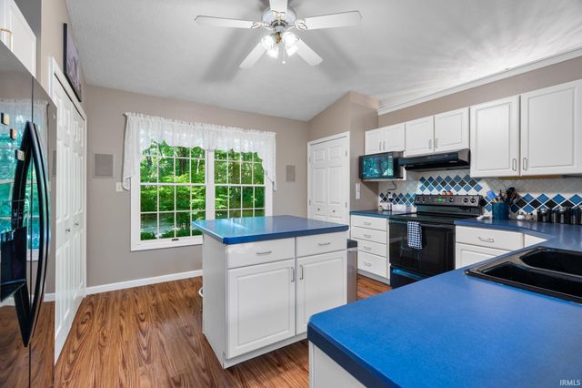 8900 Kirkridge Lane, Lafayette, IN 47905
