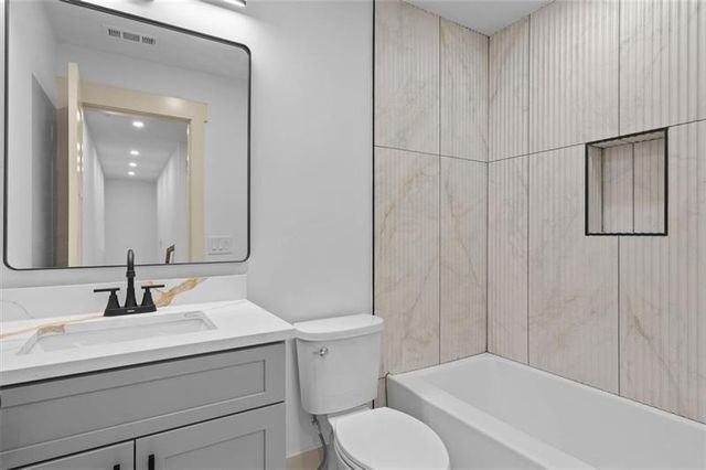 1960 LOST MOUNTAIN Road, Powder Springs, GA 30127