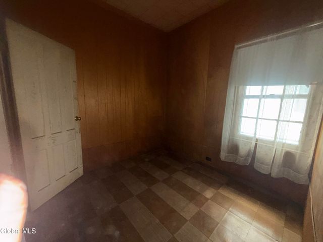 40 8th Street, Waterford, NY 12188
