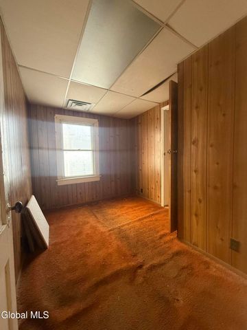 40 8th Street, Waterford, NY 12188
