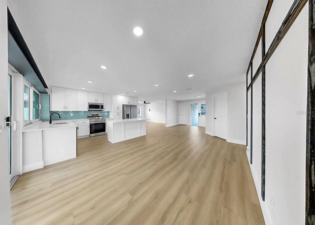 6515 SANTIAGO COURT, Apollo Beach, FL 33572