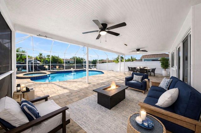 6515 SANTIAGO COURT, Apollo Beach, FL 33572