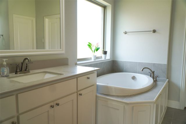 428 Molly Lane, Keene, TX 76059