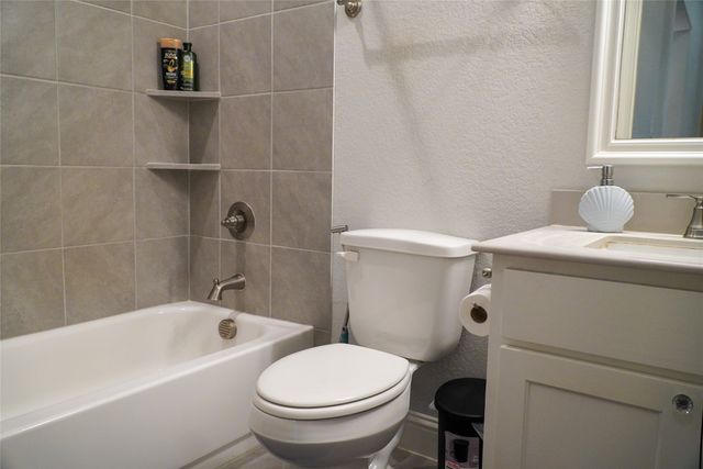 428 Molly Lane, Keene, TX 76059