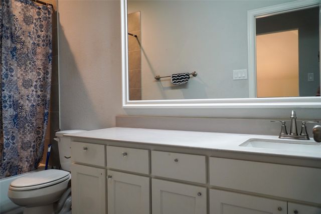 428 Molly Lane, Keene, TX 76059