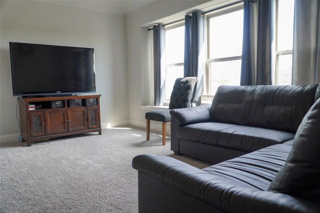 428 Molly Lane, Keene, TX 76059