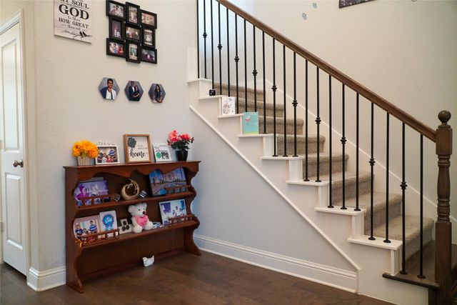 428 Molly Lane, Keene, TX 76059