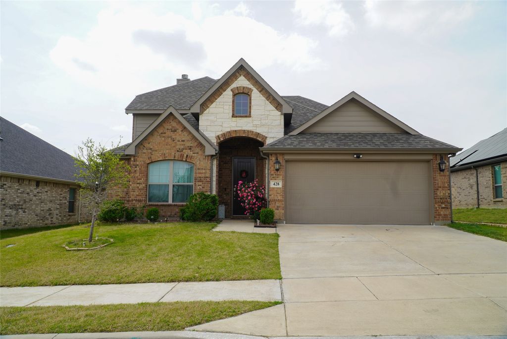 428 Molly Lane, Keene, TX 76059
