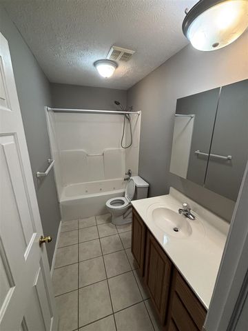 2002 Old Us 31 7, Niles, MI 49120