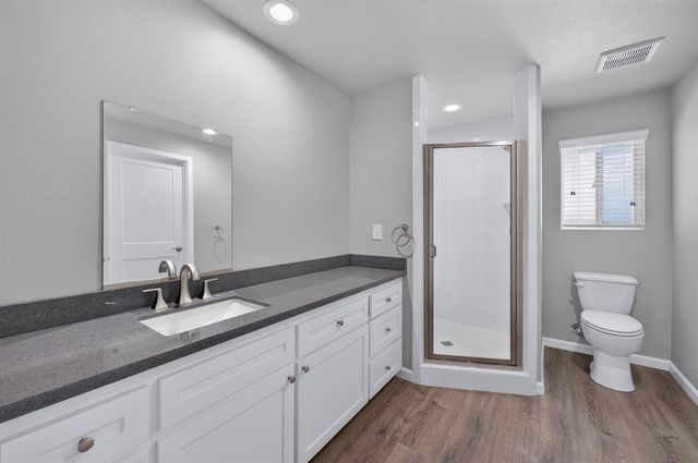 4832 N Fruit Avenue, Fresno, CA 93705