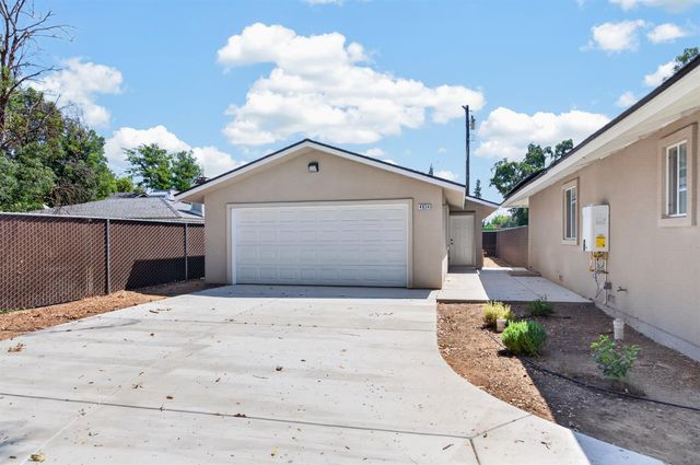 4832 N Fruit Avenue, Fresno, CA 93705