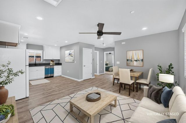 4832 N Fruit Avenue, Fresno, CA 93705
