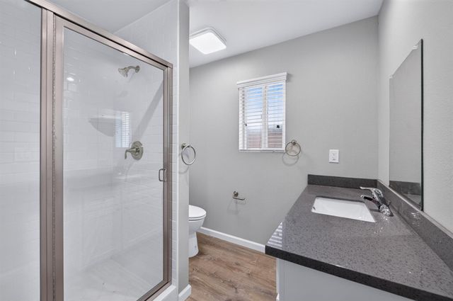 4832 N Fruit Avenue, Fresno, CA 93705