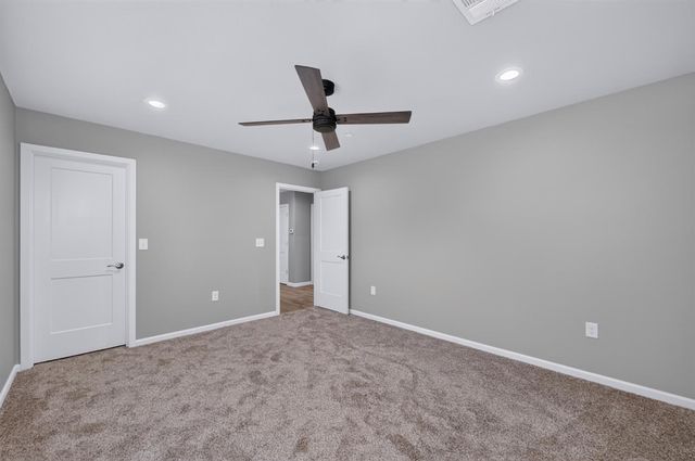 4832 N Fruit Avenue, Fresno, CA 93705