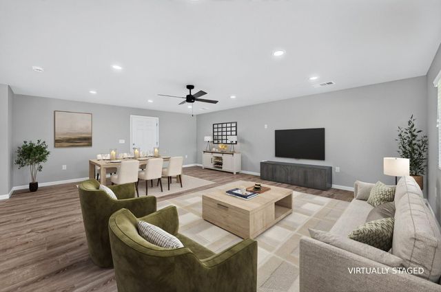 4832 N Fruit Avenue, Fresno, CA 93705