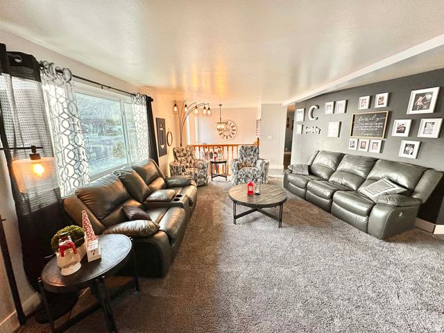 59 HILLCREST DR, Price, UT 84501