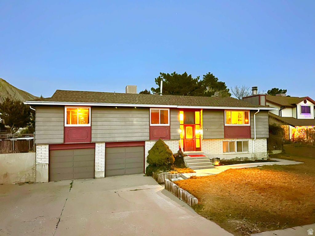 59 HILLCREST DR, Price, UT 84501