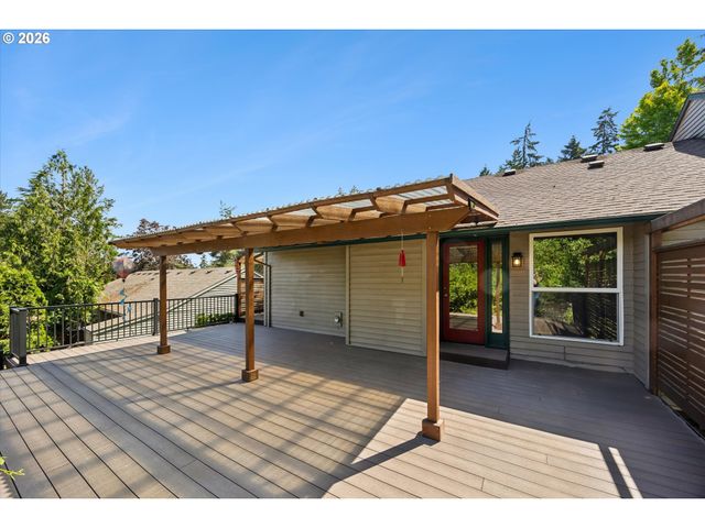 6165 Sw HEIGHTS Ln, Beaverton, OR 97007