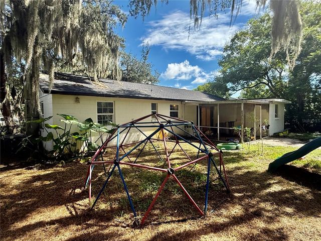 255 VALENCIA ROAD, Debary, FL 32713
