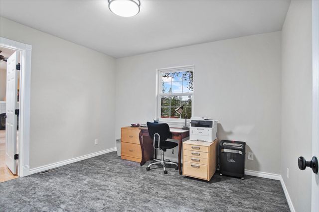 980 D Westover Rd, Colville, WA 99114