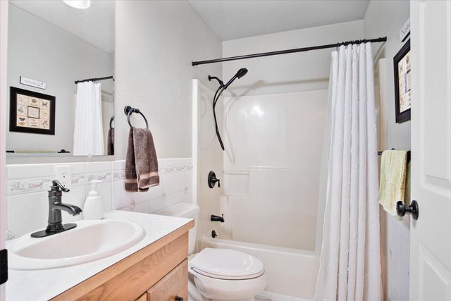 980 D Westover Rd, Colville, WA 99114