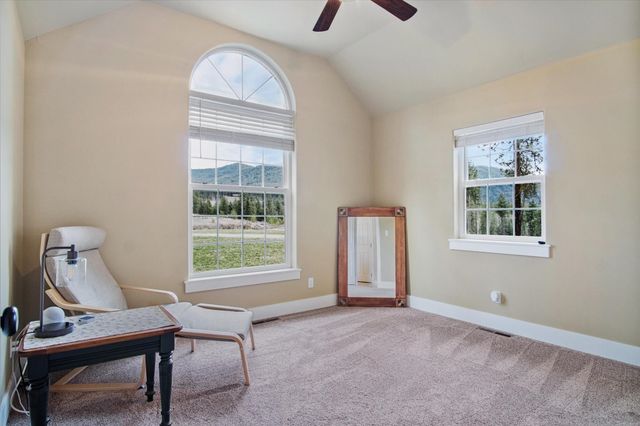 980 D Westover Rd, Colville, WA 99114