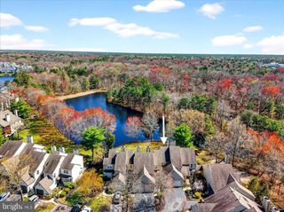 100 WOODLAKE DR, Marlton, NJ 08053