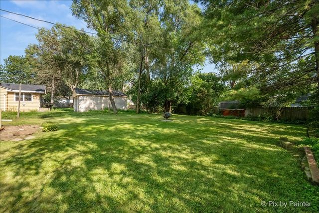 383 Lloyd Street, Cary, IL 60013
