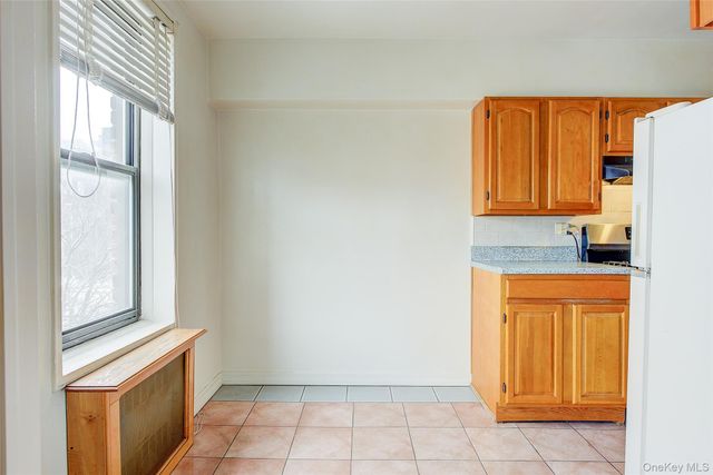 6395 Austin Street 5C, Rego Park, NY 11374