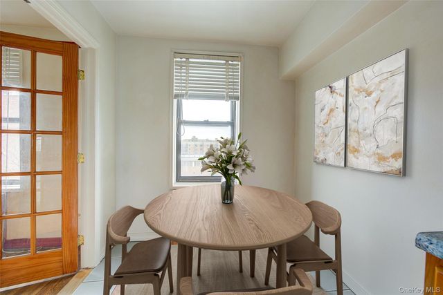 6395 Austin Street 5C, Rego Park, NY 11374