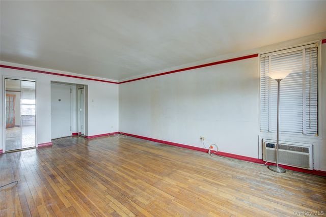 6395 Austin Street 5C, Rego Park, NY 11374