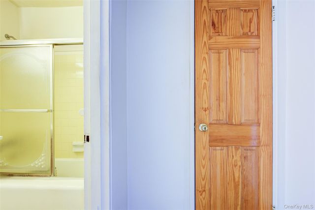 6395 Austin Street 5C, Rego Park, NY 11374