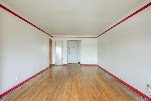 6395 Austin Street 5C, Rego Park, NY 11374