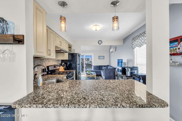 1752 Mill Creek Road, Manahawkin, NJ 08050