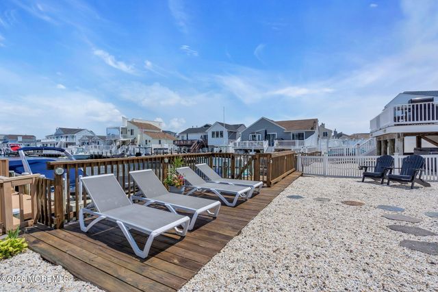 1752 Mill Creek Road, Manahawkin, NJ 08050