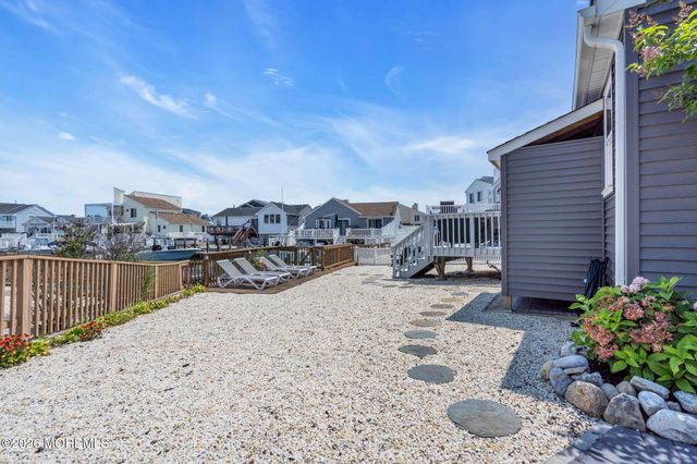 1752 Mill Creek Road, Manahawkin, NJ 08050