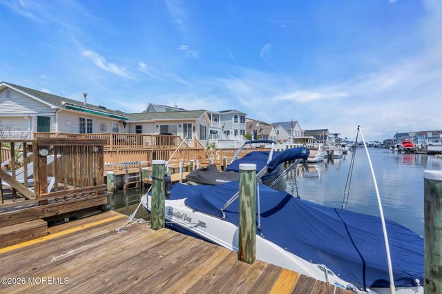 1752 Mill Creek Road, Manahawkin, NJ 08050