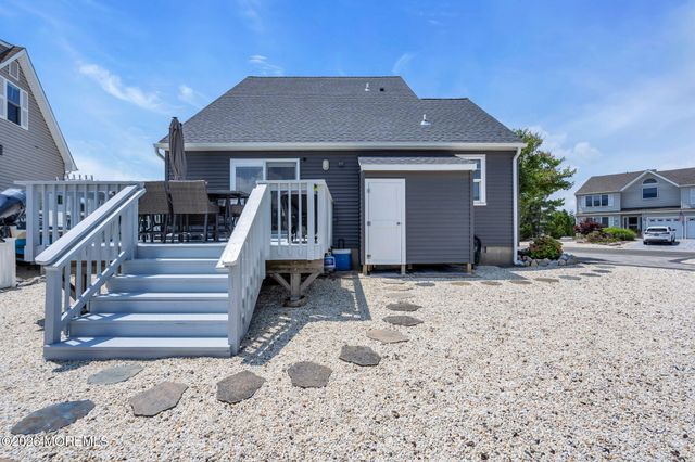 1752 Mill Creek Road, Manahawkin, NJ 08050