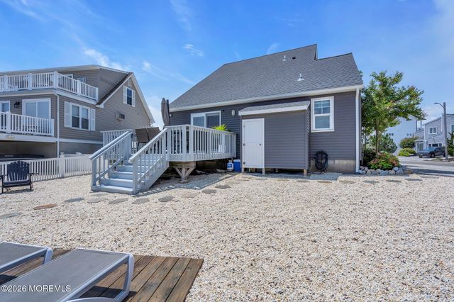 1752 Mill Creek Road, Manahawkin, NJ 08050