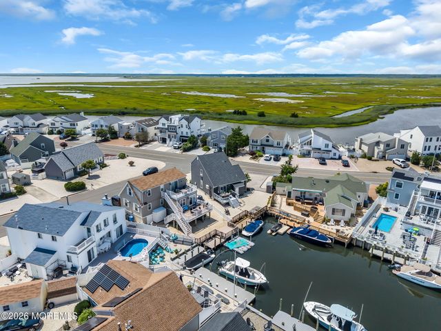 1752 Mill Creek Road, Manahawkin, NJ 08050