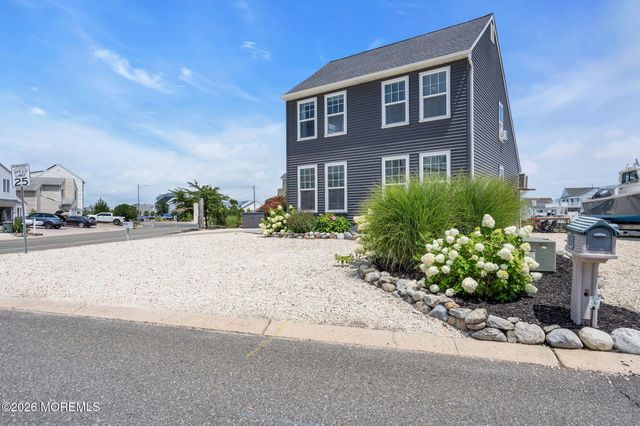 1752 Mill Creek Road, Manahawkin, NJ 08050