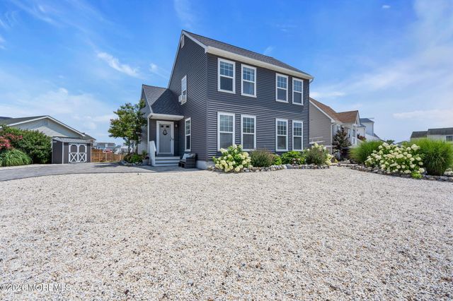 1752 Mill Creek Road, Manahawkin, NJ 08050