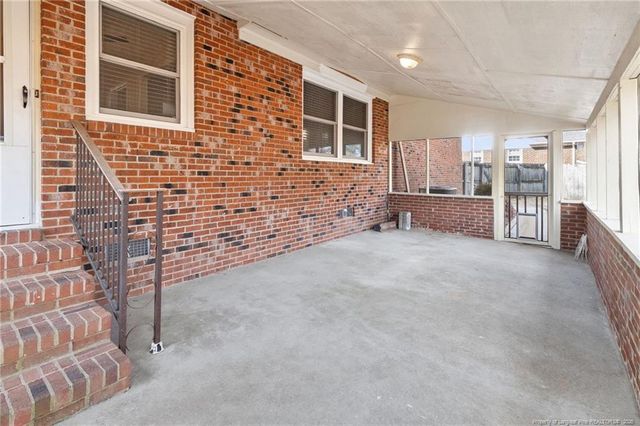 5716 Dobson Drive, Fayetteville, NC 28311