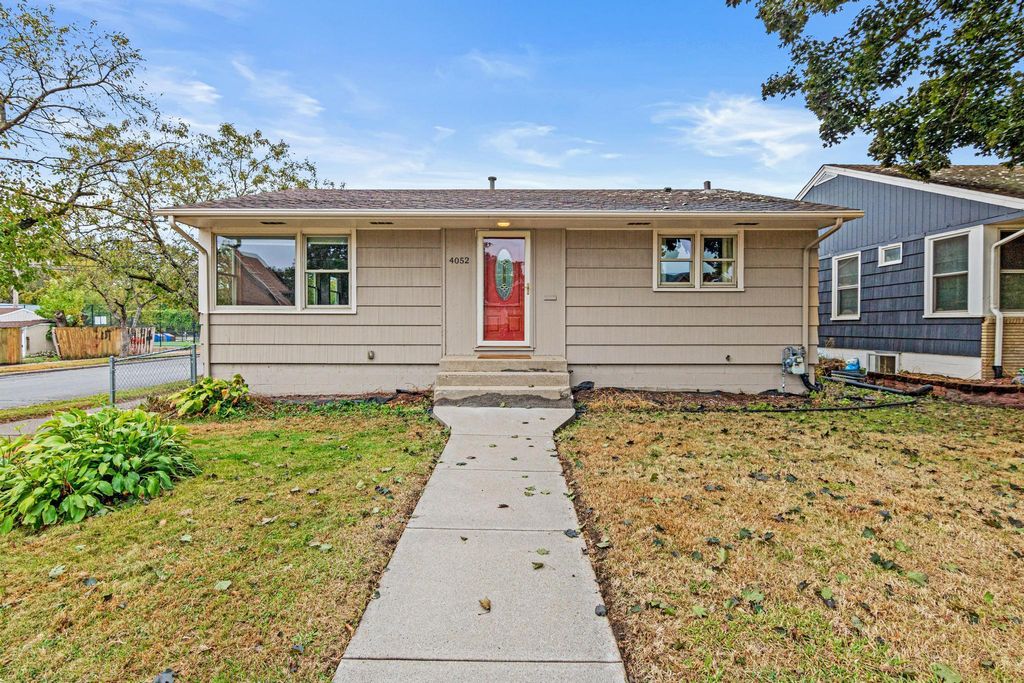 4052 16th Avenue S, Minneapolis, MN 55407